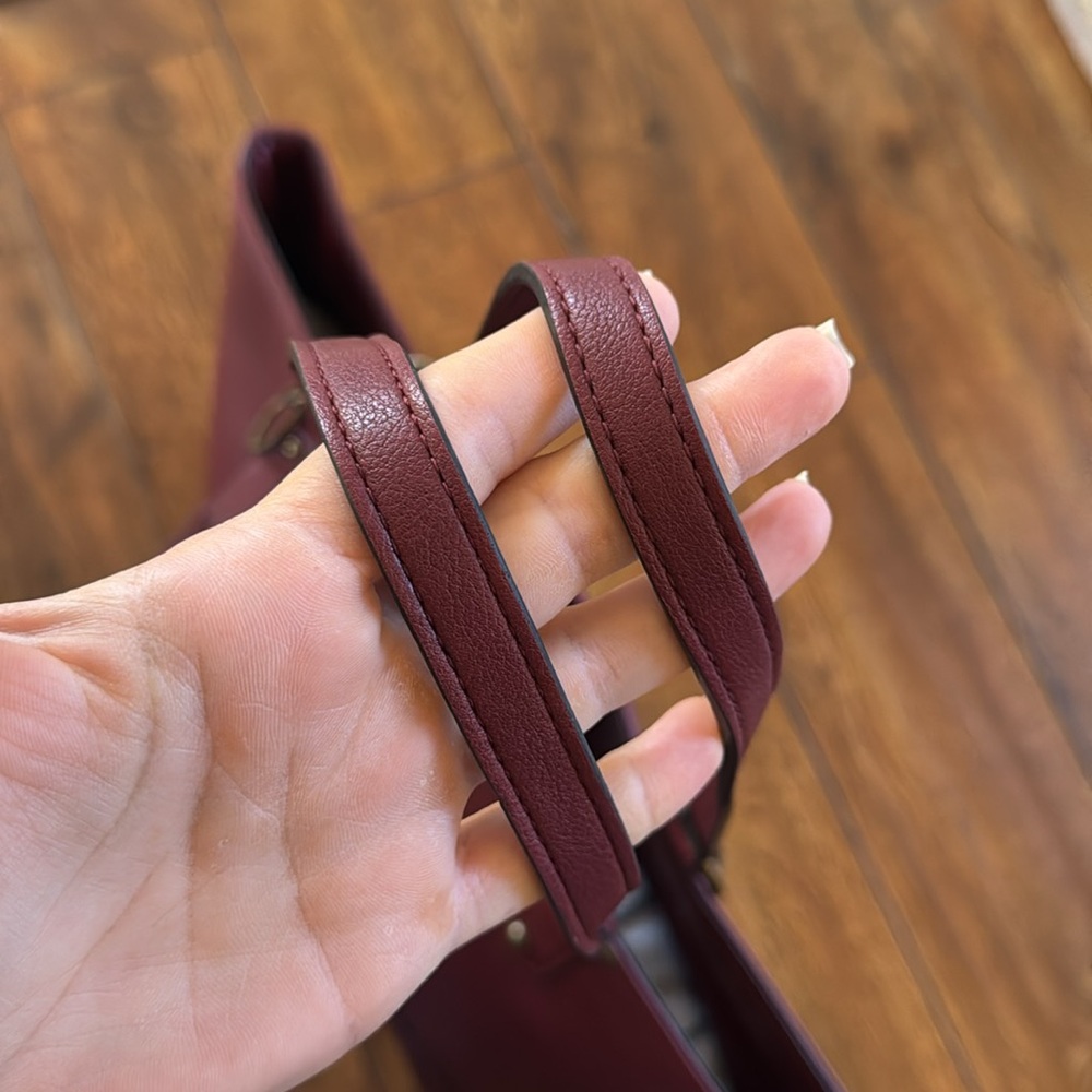 Frye and co Tote Bag - Picture 5 of 8